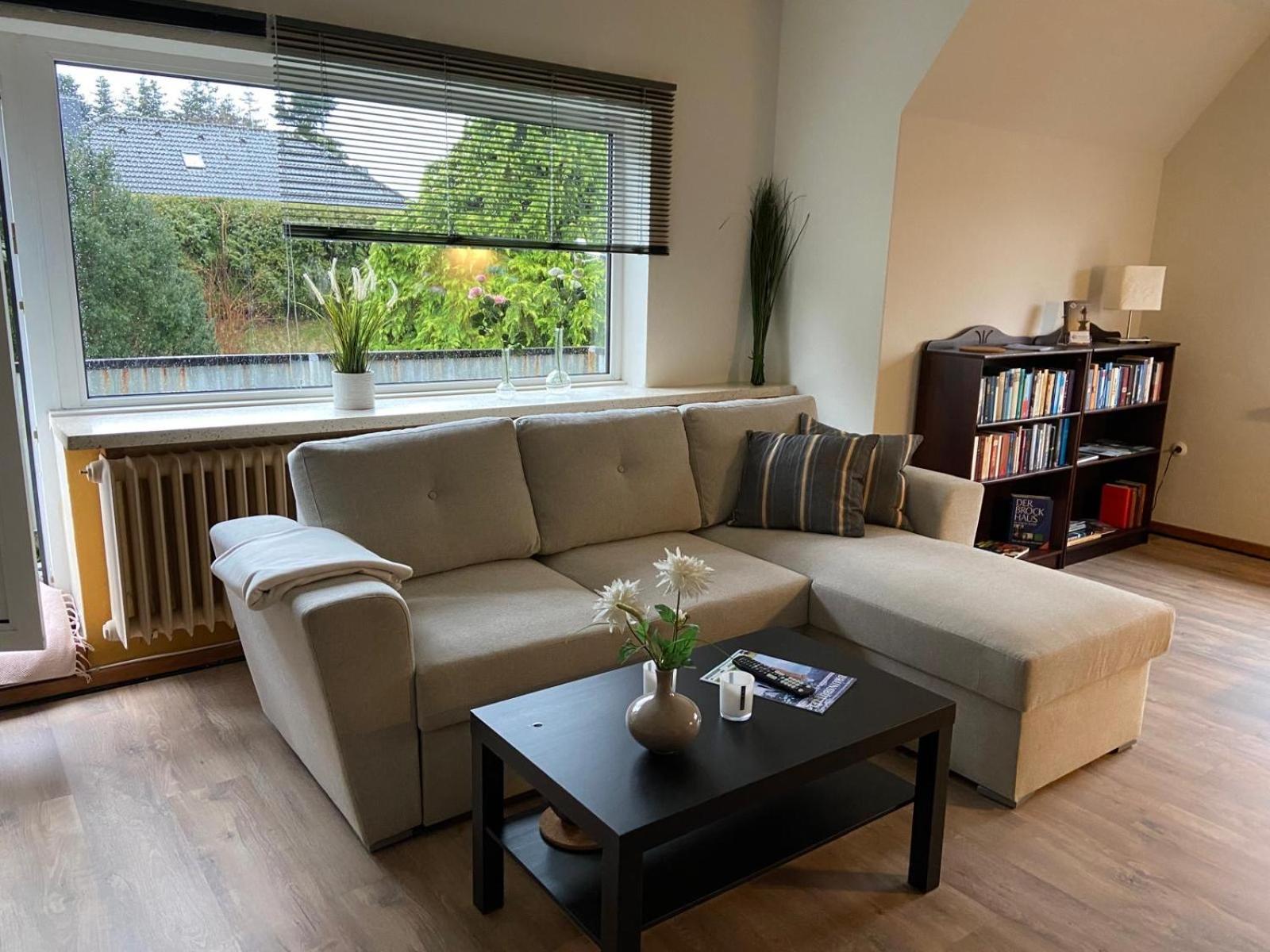 Feddersen Living Grosse Ferienwohnung - Garten - Terrasse - Smart Tv - Netflix Brunsbuttel Exterior foto